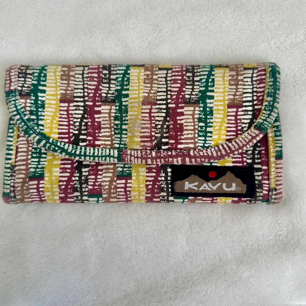 Kavu Big Spender Tri-Fold Wallet Multicolor Woven Fabric Snap Closure
